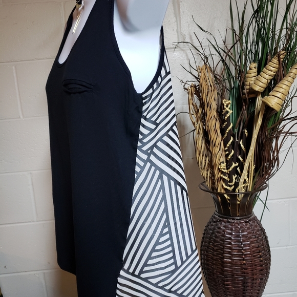 A.n.a Adorable Tank Top - Picture 4 of 7